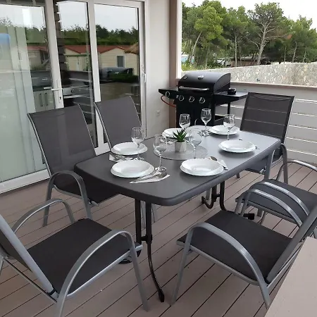Ferienhaus Mobile House Rman Drage